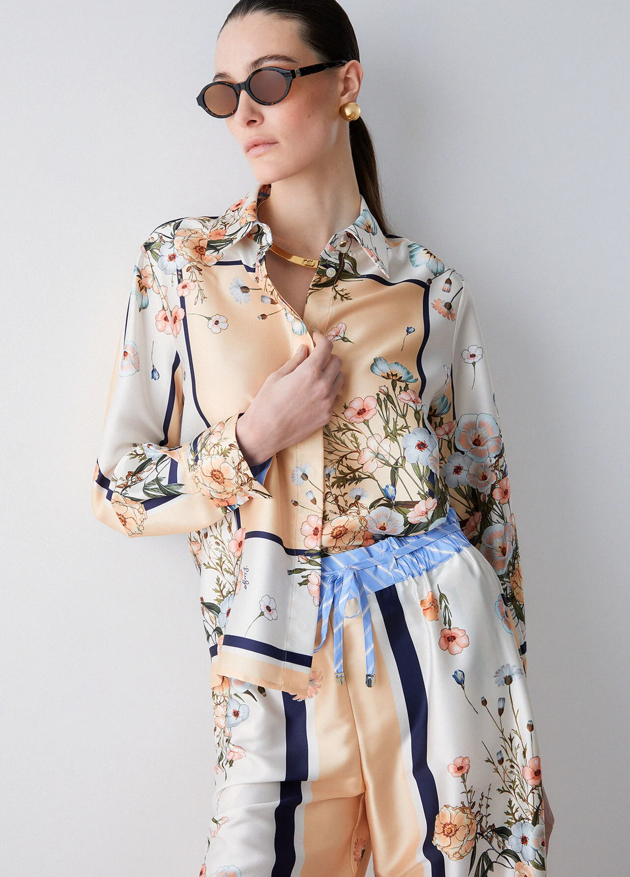 Printed tailored shirt application